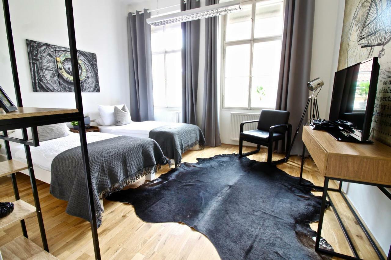 New Design & Style Apartment Old Town Xxl Praga Esterno foto